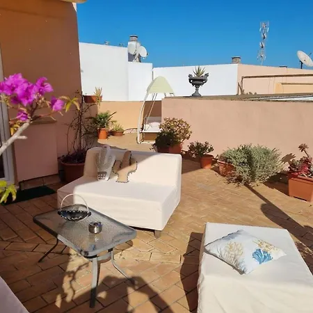 Charming In 65 M² Terrace *